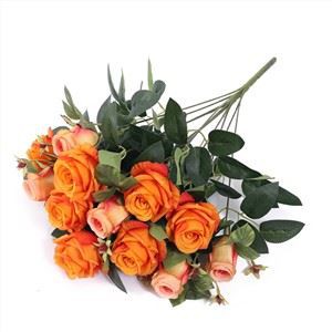 ורדים מלאכותיים בתפזורת